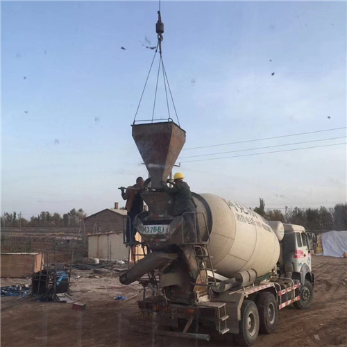 博兴县“精准瞄准”—— 吊车的 “定位导航” 技术